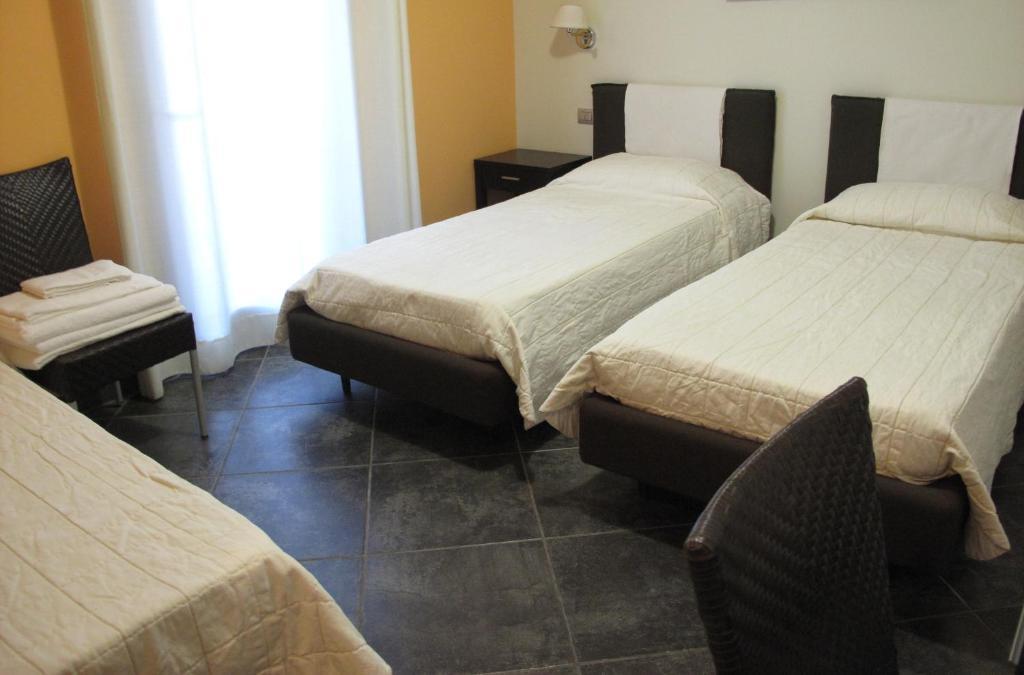 Hotel La Cavalera Augusta Habitación foto